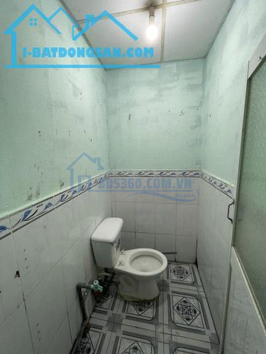 -NHÀ QUẬN 7, NGUYỄN THỊ THẬP ( 76M2 ) HẺM THÔNG RỘNG, GIÁ RẺ, CÒN BỚT