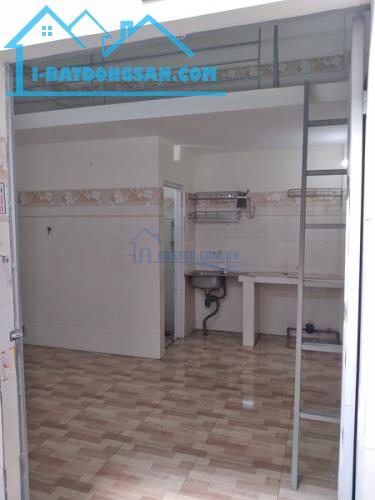 Nhượng Lại Dãy Trọ 14p+2 Kiot Và 360m2 Đất Thu Nhập 18tr/Tháng Gần Ql 13, Sổ Riêng