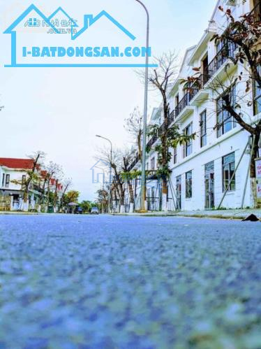 SHOPHOUSE 3 TẦNG MẶT TIỀN KHU B ROYAL PARK - PHƯỜNG THUỶ VÂN - ĐÃ CÓ SỔ HỒNG.