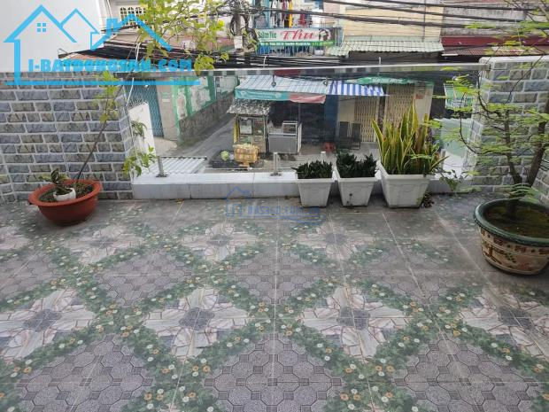 Mặt Tiền Kinh Doanh có vỉa hè, 135m2, Ngang 4.8m, Lý Thường Kiệt, Q. Gò Vấp