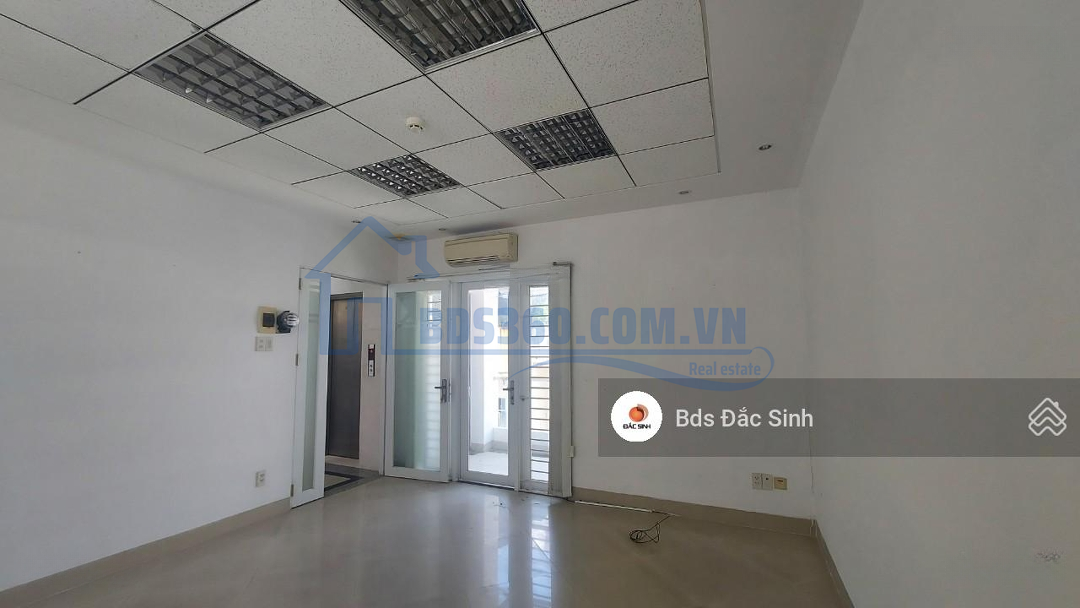 Cho Thuê Phòng Họp, Văn Phòng Với Diện Tích 70M2 Và 25M2. Tòa Nhà Nha Trang Office