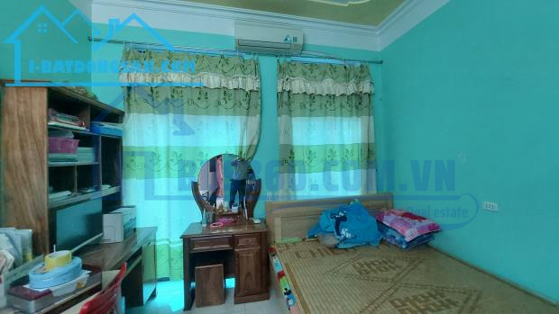 Bán gấp nhà Cam Lộ, Hùng Vương, Hồng Bàng, HP. 2,5 tỷ, 48m2, 3 tầng, ô tô đỗ cửa.