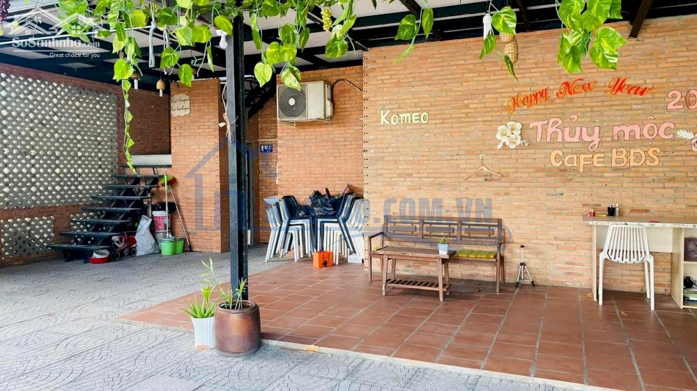 sang nhượng quán cafe sân vườn góc 2 mặt tiền đường lớn ngay tỉnh lộ 9, long an