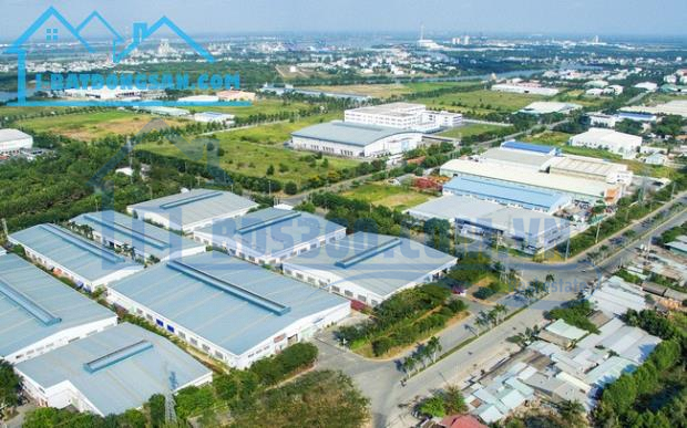 XOAY TIỀN TRẢ NGÂN HÀNG, BÁN NHANH 2.100M2-GIÁ 550TR ĐẤT NGAY KCN BECAMEX, CẠNH CHỢ TRỜNG