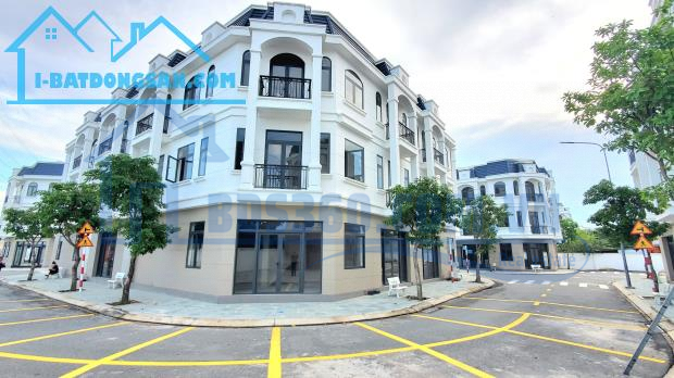 Giá bán Nhà Phố Shophouse Phước Điền MidtownTrung Tâm Tp Thuận An Giá Gốc Chủ Đầu Tư