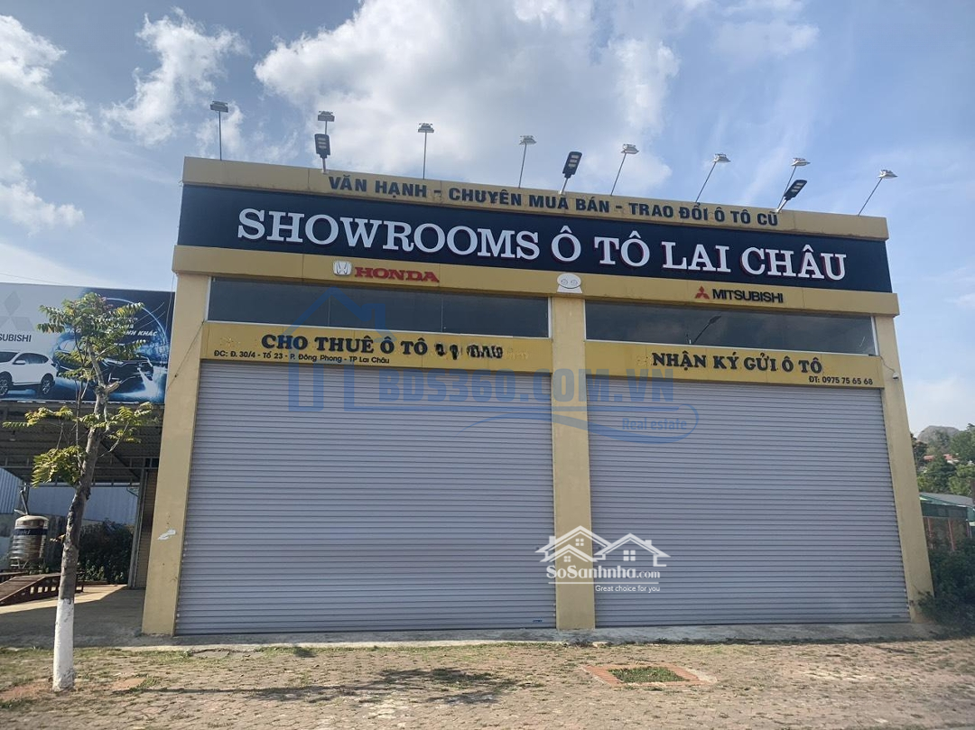 Cho Thuê Nhà Shoowroom 200M2, Cao 2 Tầng, Xây Kiên Cố Làm Nhà Hàng, Làm Garaoto ...Đều Được