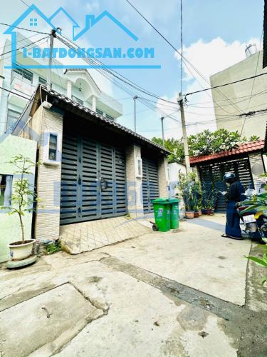 Nhà 1trệt 2lầu ( 15 phòng ) thu nhập 35triệu/tháng, Linh Xuân, dt 180 m² giá 8,4 Tỷ