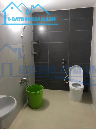 BÁN NHÀ BÌNH THẠNH OTO VÀO NHÀ 80M2 5 TẦNG NGANG 4M 6 PN CHDV PHẠM VĂN ĐỒNG 9 TỶ.