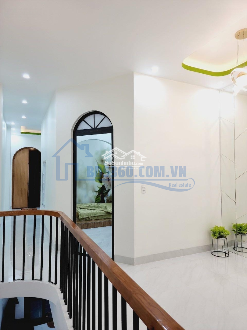 Cho Thuê Nhà Đẹp Nguyên Căn 1Lầu 1 Triệuệt Full Nội Thất Cao Cấp