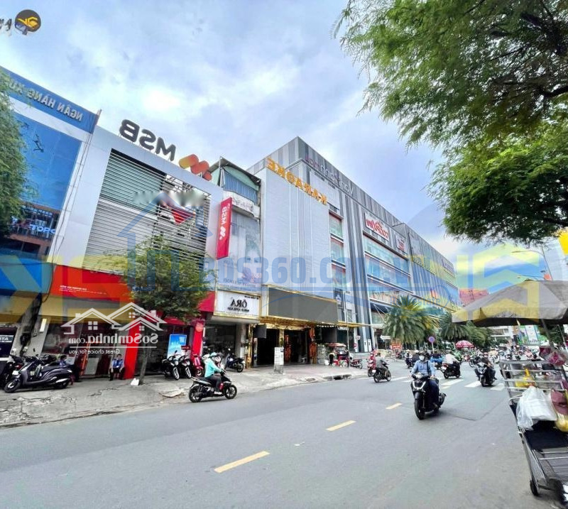 Ngộp Bank, Bán Nhàmặt Tiền186 Huỳnh Văn Bánh, Pn.diện Tích7.8M X 25M, 6 Tầng - Hđt 130 Triệu/ Thg - Giá Bán 31 Tỷ