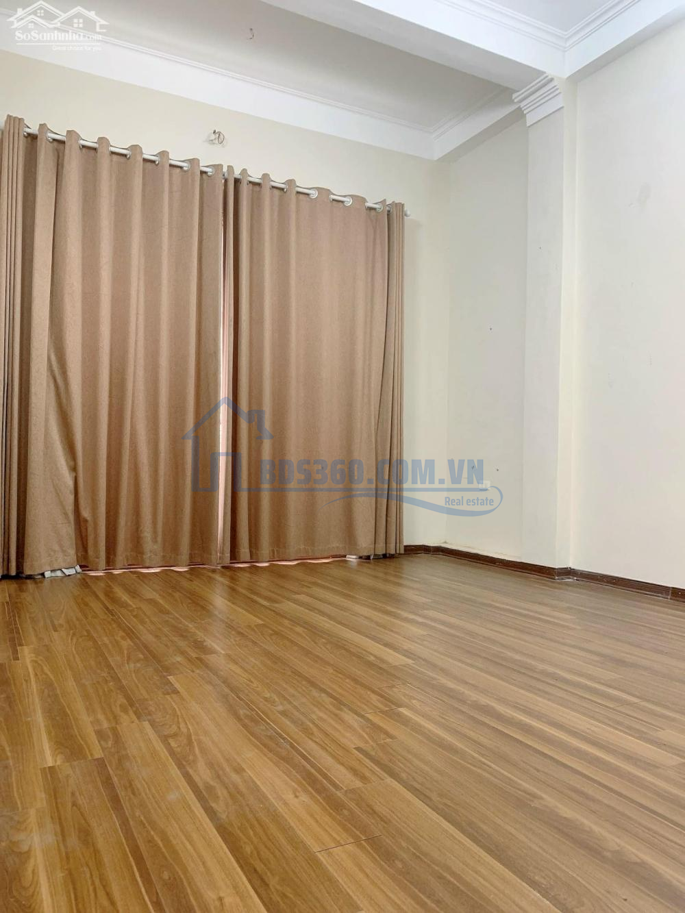 Cần bán nhà phân lô phố Hoàng Quốc Việt 48m2, 4T, ô tô tránh, kinh doanh, nhà đẹp long lanh