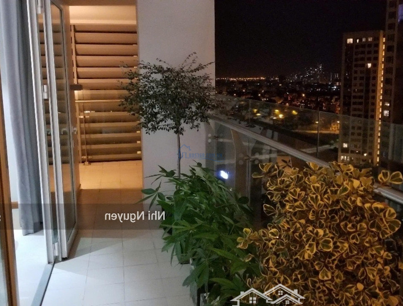 Cho Thuê Căn Hộ Chung Cư 3 Phòng Ngủ 180M², Nội Thất Như Hình. 82 Triệu Còn Thương Lượng