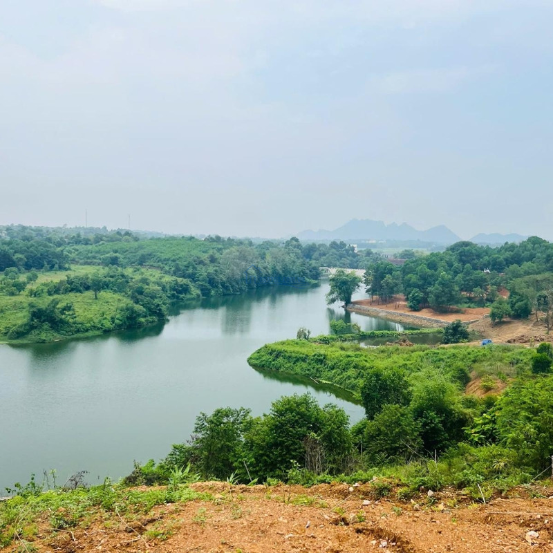 Cơ Hội Hiếm Sở Hữu Lô Đất Bám Mặt Hồ Đồng Sương Vị Trí Đẹp View Cao Thoáng Tại Lương Sơn Hoà Bình