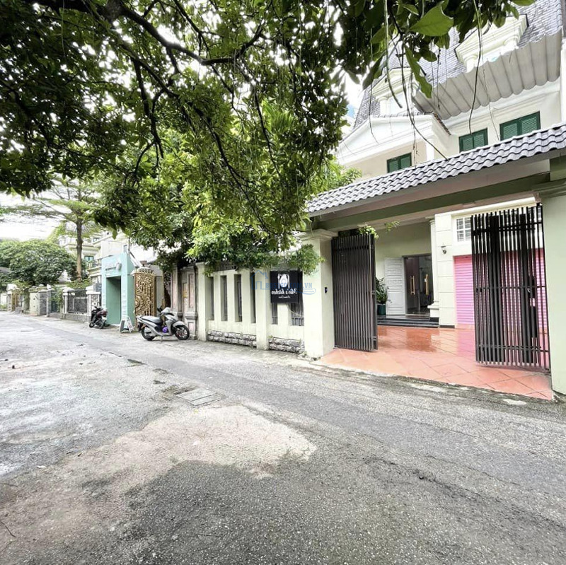 Bán Nhà Kđt Mỹ Đình_194/200M_Khu Vip Người Hàn Nhật Sống_2 Mặt Ngõ_Gần Trường Qt Merie Curie School