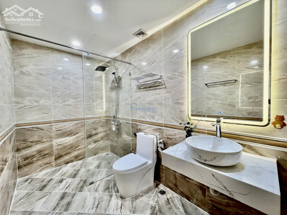 Bán 3 ngủ N04B Ngoại Giao Đoàn full nội thất 112m2, tầng cao view thoáng - Ánh 0973781843