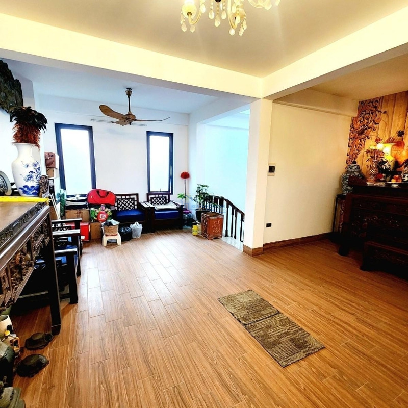 Cần Bán Nhà Phố Đào Tấn 52M 5Tgmặt Tiền3,8M Hơn 11 Tỷ Ôtô Đỗ Cửa.