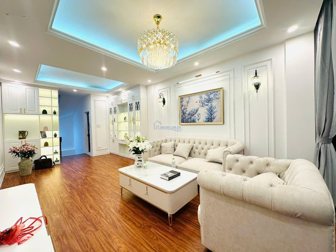 Bán Nhà Ngõ 279 Đội Cấn, Ba Đình 35M2 6 Tầngmặt Tiền3,8M 6.88 Tỷ Nhà Đẹp Full Nội Thất Gần Phố