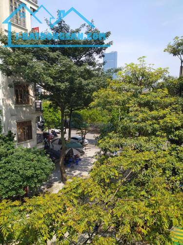 Bán nhà, Trung tâm, HA ĐÔNG. MẶT PHỐ 80m x5 Tâng x 5mt, 2 thoáng giá tốt CALL 0913781956