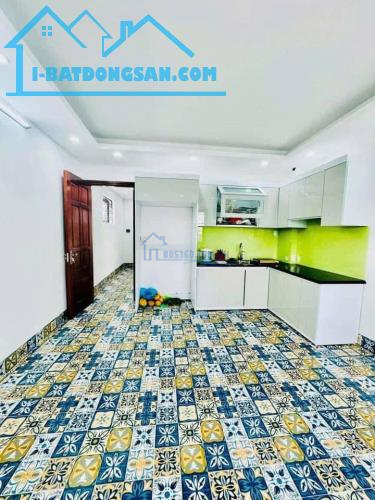 Bán nhà mặt ngõ 82 Trần Cung, Cầu Giấy, 48m2x5 tầng, mt 5.1m, Ô tô tải đỗ cổng, Mới đẹp