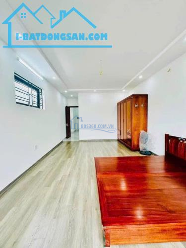 Bán nhà mặt ngõ 82 Trần Cung, Cầu Giấy, 48m2x5 tầng, mt 5.1m, Ô tô tải đỗ cổng, Mới đẹp
