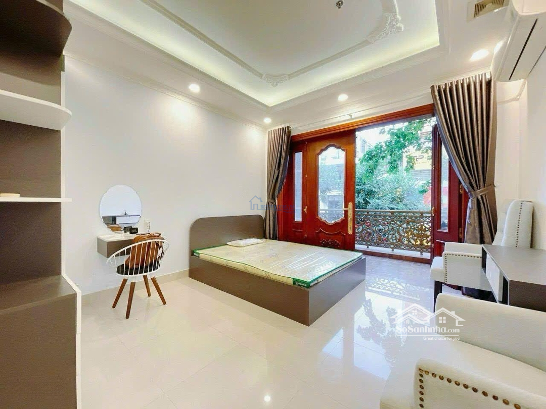 Căn Hộ Mặt Tiền - Ban Công - Thang Máy - Máy Giặt Riêng - Ngay Chợ Tân Định
