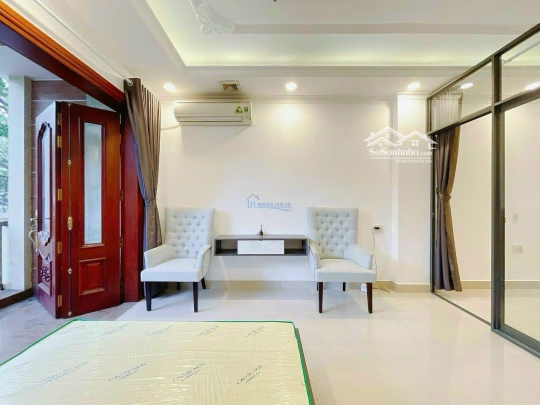 Căn Hộ Mặt Tiền - Ban Công - Thang Máy - Máy Giặt Riêng - Ngay Chợ Tân Định