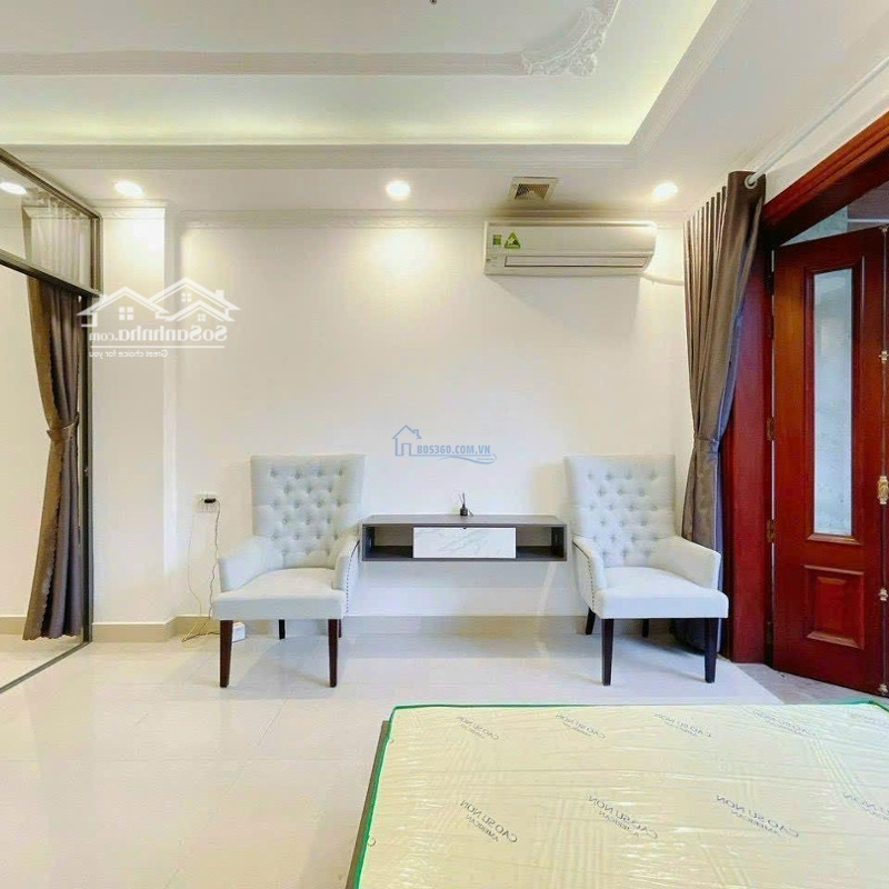Căn Hộ Mặt Tiền - Ban Công - Thang Máy - Máy Giặt Riêng - Ngay Chợ Tân Định