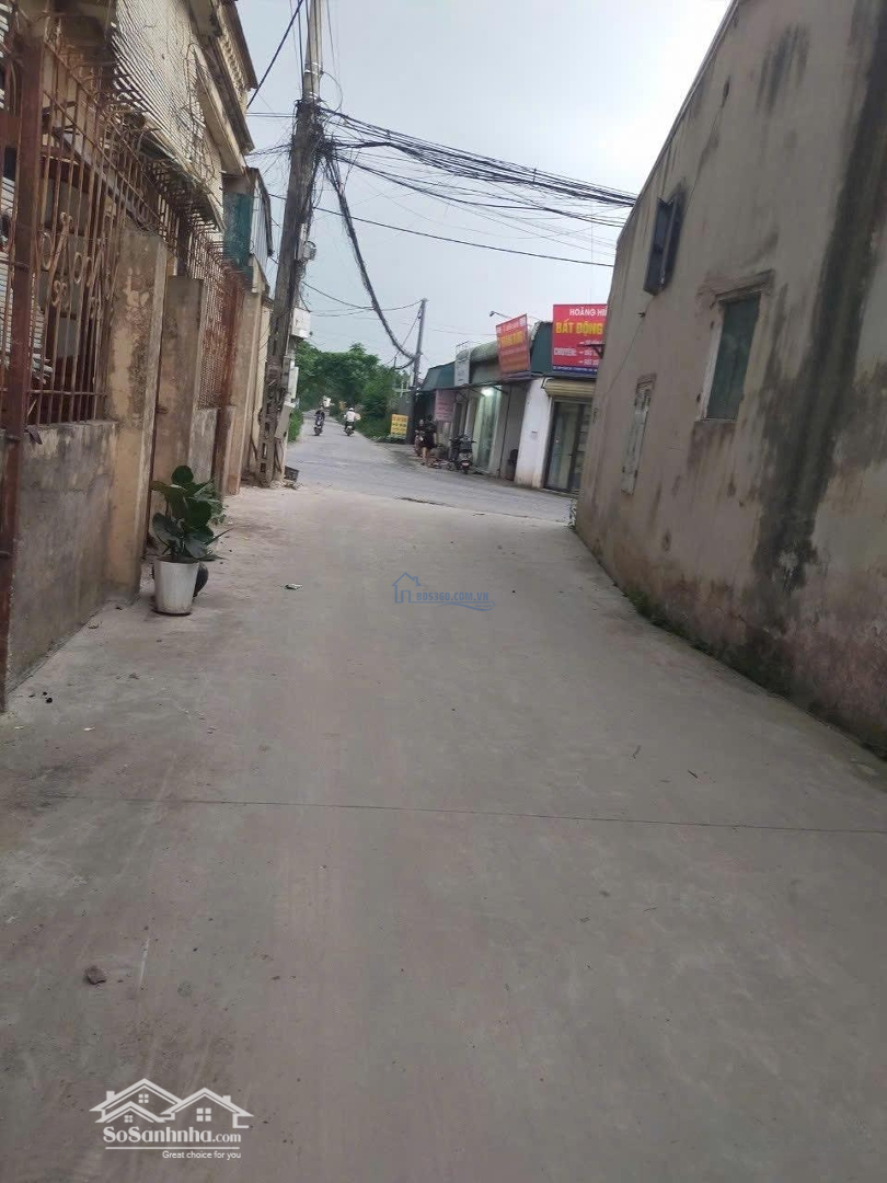 Hàng Hiếm Thị Trấn Chúc Sơn Ô Tô Tận Đất