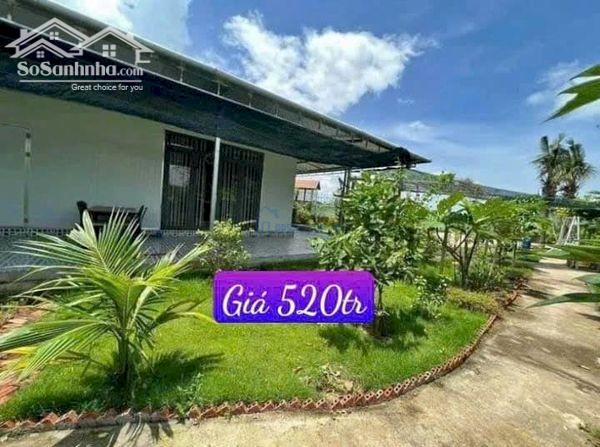 Bán mảnh vườn hơn 700m 2 có nhà cấp 4 rất đẹp tiện về ở nghỉ dưỡng Bình Dưỡng