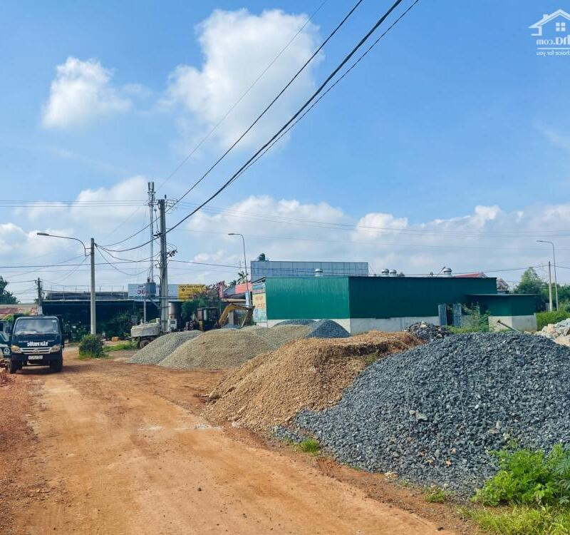 Chính chủ bán gấp 4 lô Khu A giá cực sốc