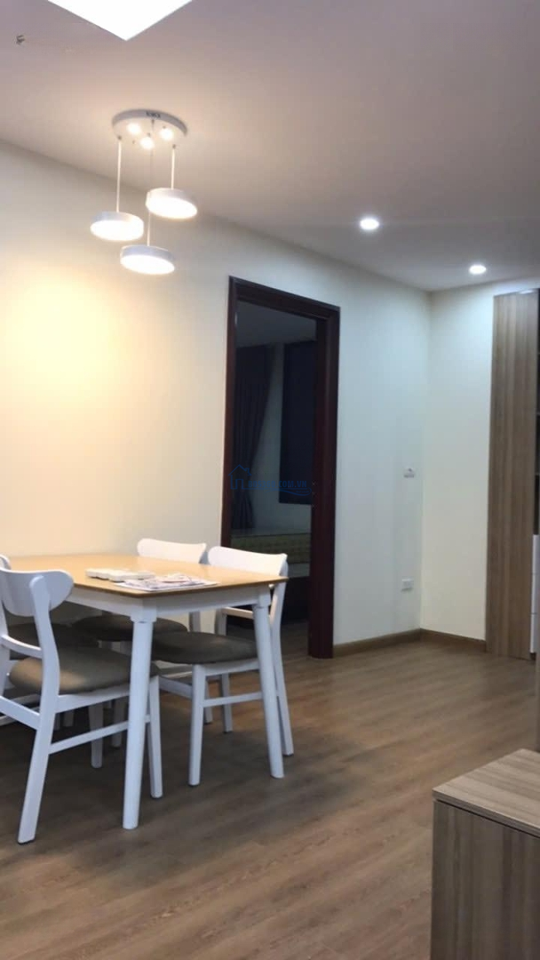 Chính Chủ Thiện Chí Bán Căn 2 Phòng Ngủnội Thất Liền Tường - Sẵn Sổ Đỏ Giá Bán 5,3 Tỷ Chung Cư Home City