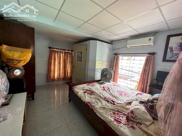 BÁN GẤP NHÀ Hẻm 6M - PHAN VĂN TRỊ - DT 80M2 MÀ CHỈ 6.9 TỶ - Hẻm thông - Ô Tô ngủ Nhà - Gần