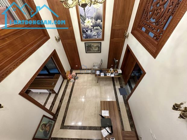 💥Siêu Biệt thự VIP Phố Hoàng Sâm, Nghĩa Đô, 166m2 5T Thang máy, MT 10m, Chỉ 54 Tỷ 💥