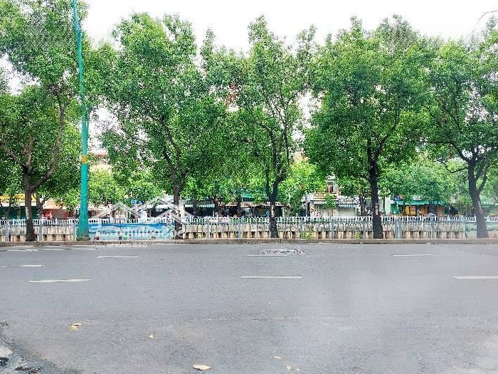 Hẻm Xe Hơi - Sát Bờ Kè - Khu Chợ Phạm Văn Hai - Lưu Nhân Chú Tân Bình - 102M2 -9.7Tỷ