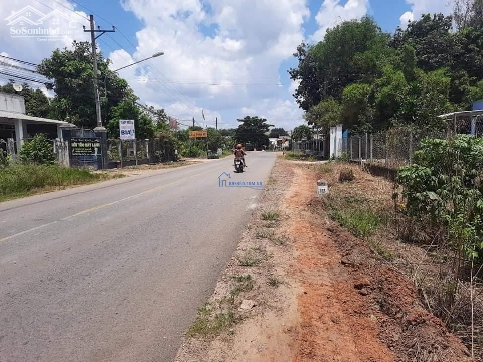 Bán đất TP Đồng Xoài,mặt tiền 32m đường nhựa,Dt 250m2 thổ cư,( sổ tươi)350tr