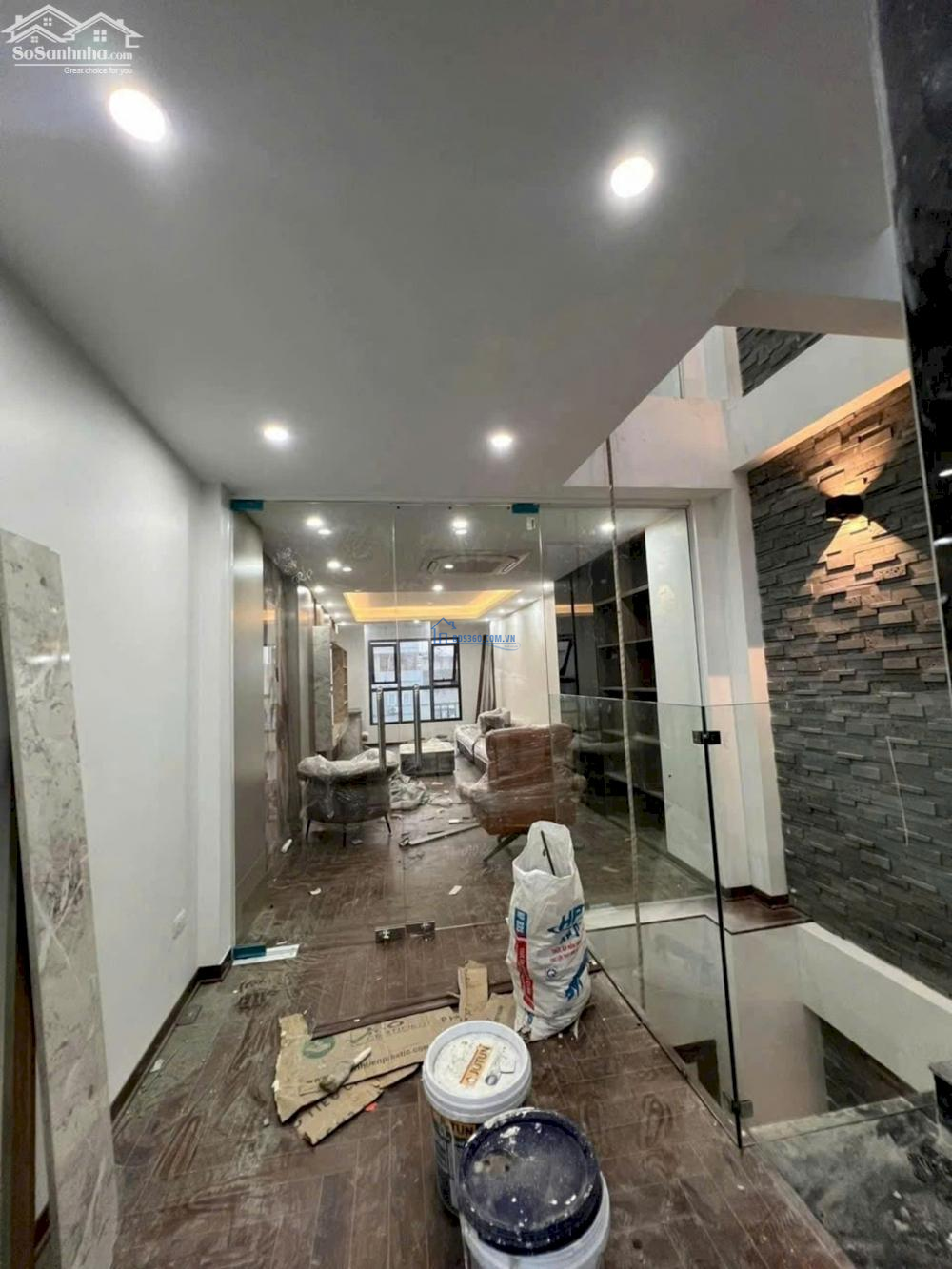 Bán nhà Đàm Quang Trung, Long Biên. Ô tô 7 chỗ, Thông, Thang Máy, 50m x 6T. Lh 0965858116