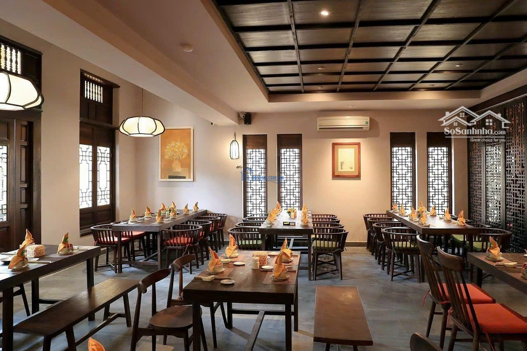 Cho Thuê Nhà Hàng Phạm Ngọc Thạch, Đakao, Quận 1 (12 X 30M - Trệt 1 Lầu - 700M2 Không Gian Mở)