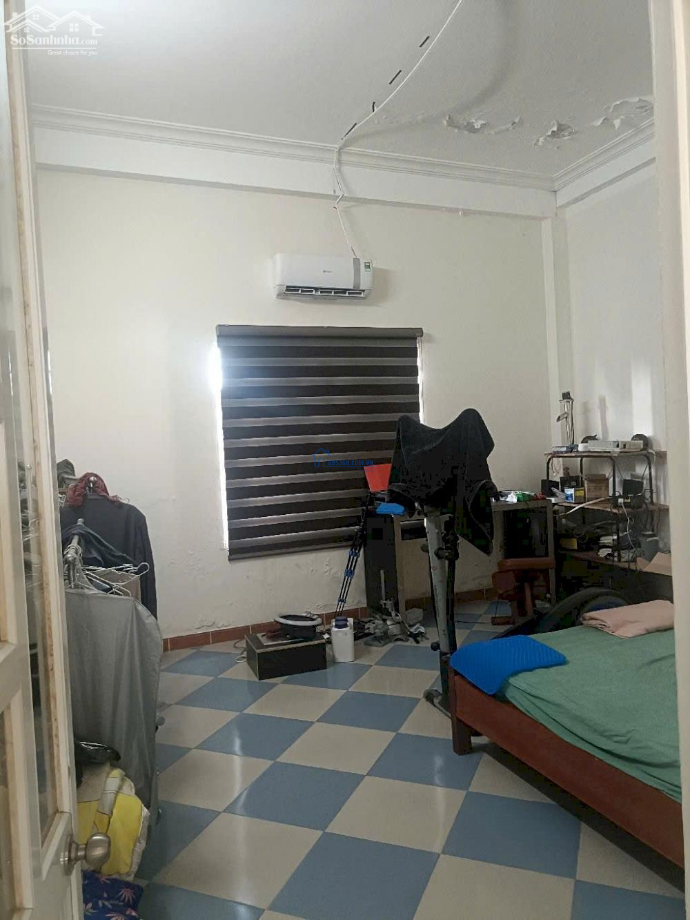 Giảm 5 tỷ. Bán nhà 3 tầng, MT Nguyễn Thông, diện tích 100m2, 11 tỷ.
