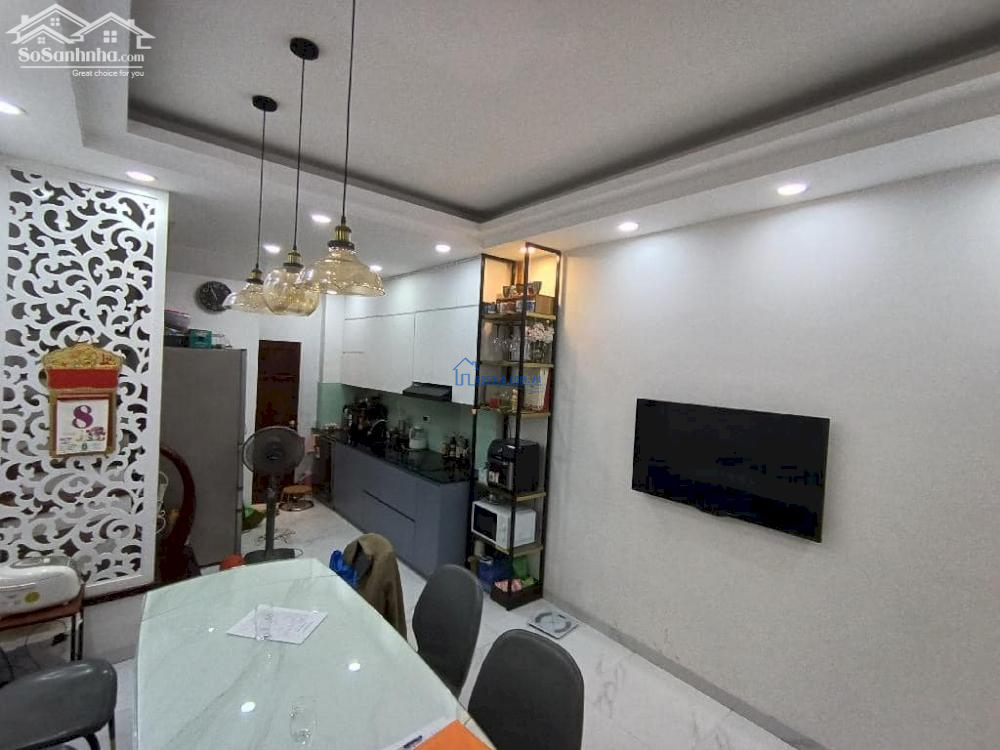 Trung tâm Ba Đình cạnh Hồ Tây, Văn Cao, nhà đẹp ở ngay, 10m ô tô tránh, nội thất xịn