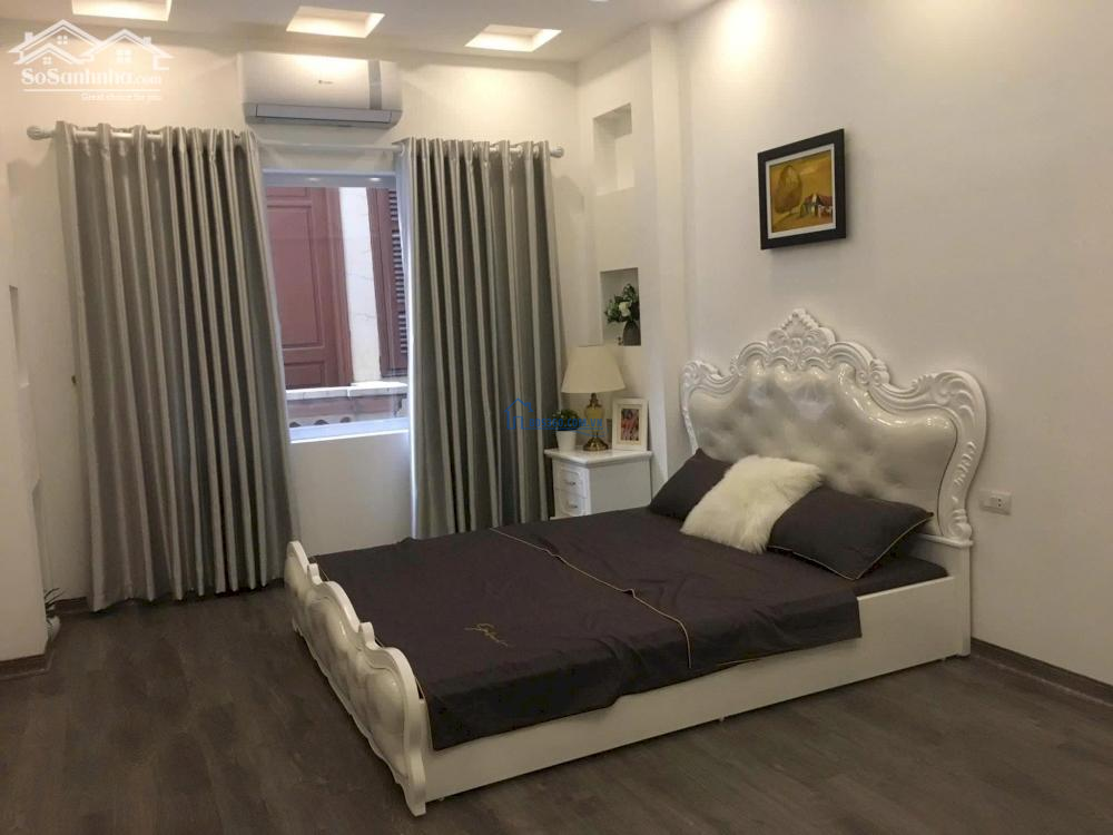 Trung tâm Ba Đình cạnh Hồ Tây, Văn Cao, nhà đẹp ở ngay, 10m ô tô tránh, nội thất xịn