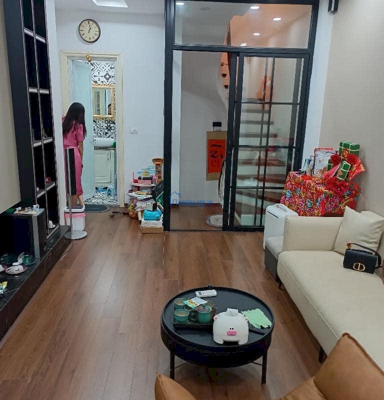 Trung tâm Ba Đình cạnh Hồ Tây, Văn Cao, nhà đẹp ở ngay, 10m ô tô tránh, nội thất xịn