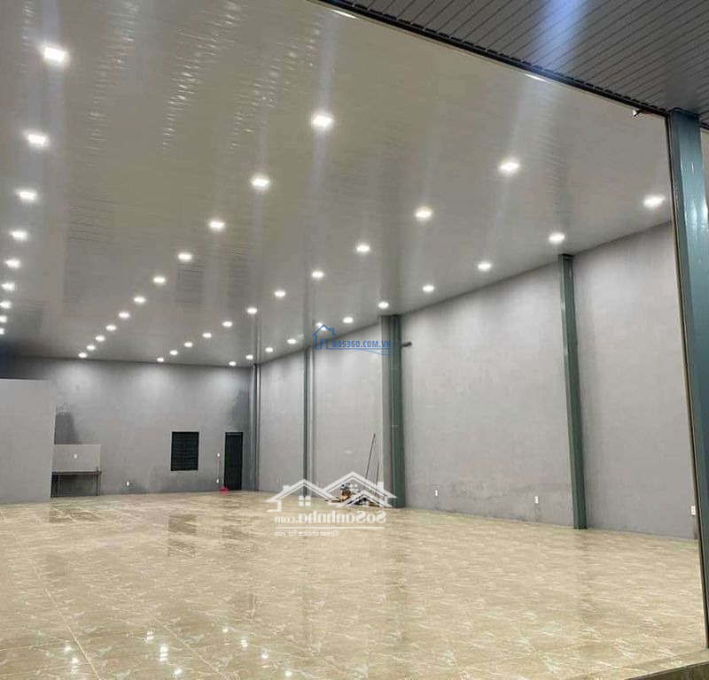 Nhà Mặt Tiền Nguyễn Hữu Thọ 250M² Ngang 10M Kinh Doanh
