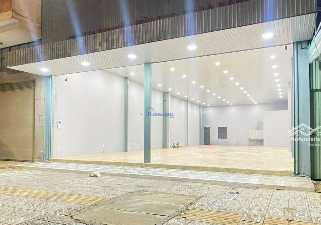 Nhà Mặt Tiền Nguyễn Hữu Thọ 250M² Ngang 10M Kinh Doanh