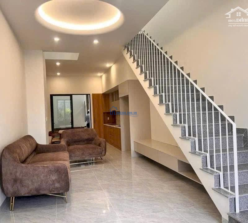 Bán nhà 3 tầng khu TĐC Đất Lành, Vĩnh Thái, Nha Trang, Giá 4.1 Tỷ