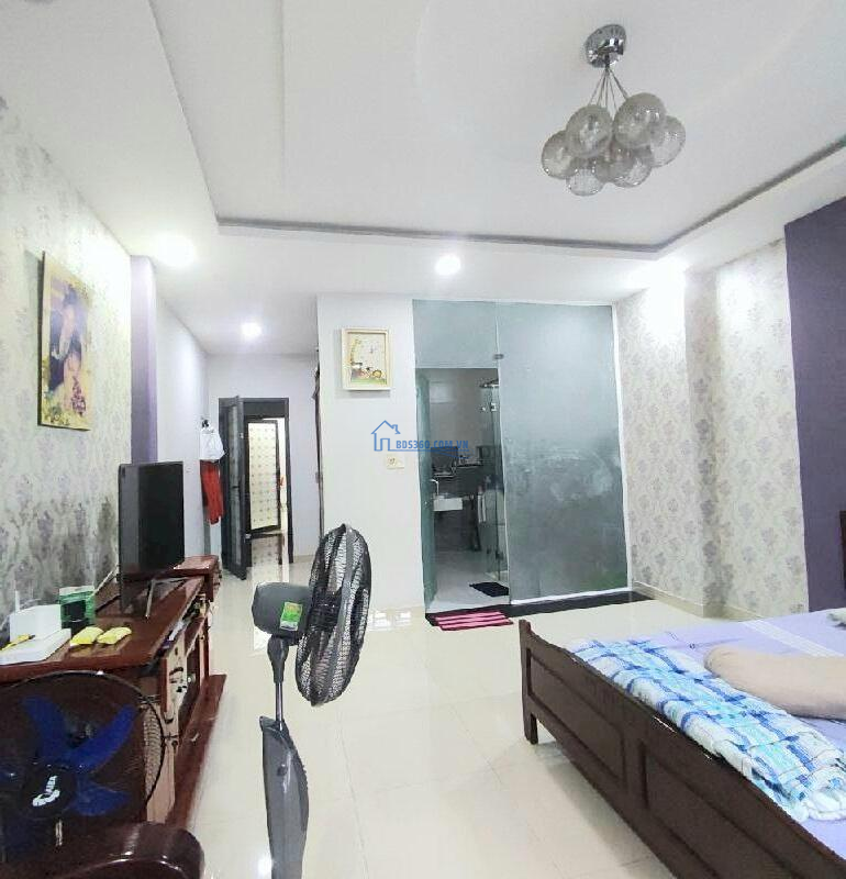 Mặt tiền kinh doanh Đặng Thùy Trâm ngay cổng ĐH Văn Lang - 3 tầng - 4.4*20 vuông nhỉnh 21 tỷ