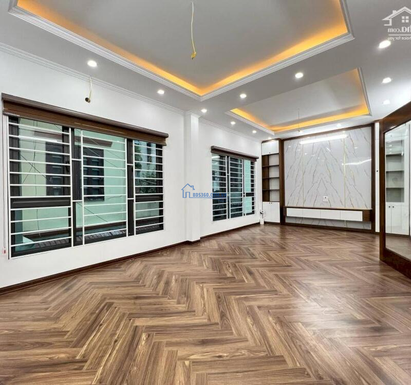 Bán nhà riêng ngõ 164 Vương Thừa Vũ 40,5m2 5 Tầng, MT 7m Ô Tô Giá Nhỉnh 7 Tỷ