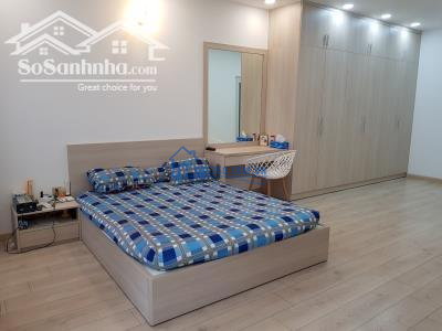 Chính chủ kẹt vốn bán nhanh căn nhà đường Lê Đại Hành, Q11,48m2, giá 3tỷ9, sổ riêng,tiện kinh doanh