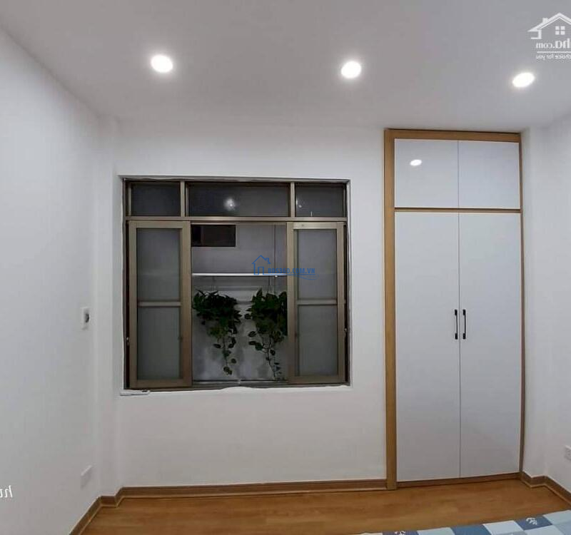 Bán tập thể Nghĩa Tân quận Cầu Giấy – 60m2 ( 2 ngủ) – 2 tỷ 480.