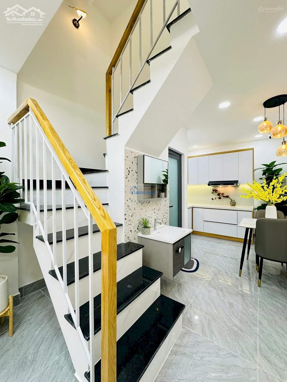 Bán nhà hẻm xe hơi 5m Cách Mạng Tháng 8 Phường 13 Quận 10 (3,8x13m) giá 8.9 tỷ