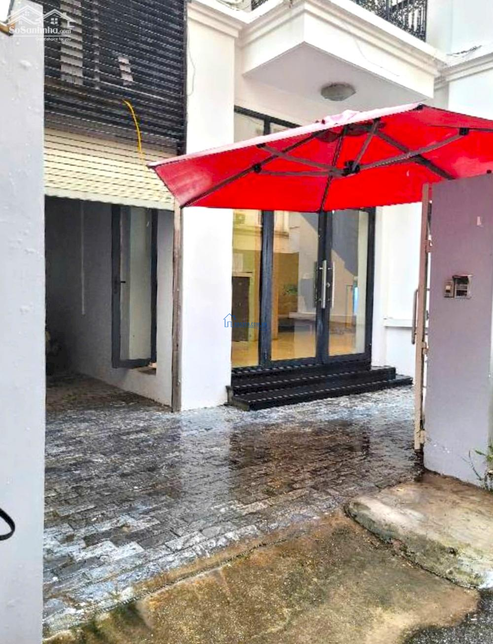 Bán Biệt thự Trung Kính 160m2, Ô tô tránh, 10m ra mặt phố